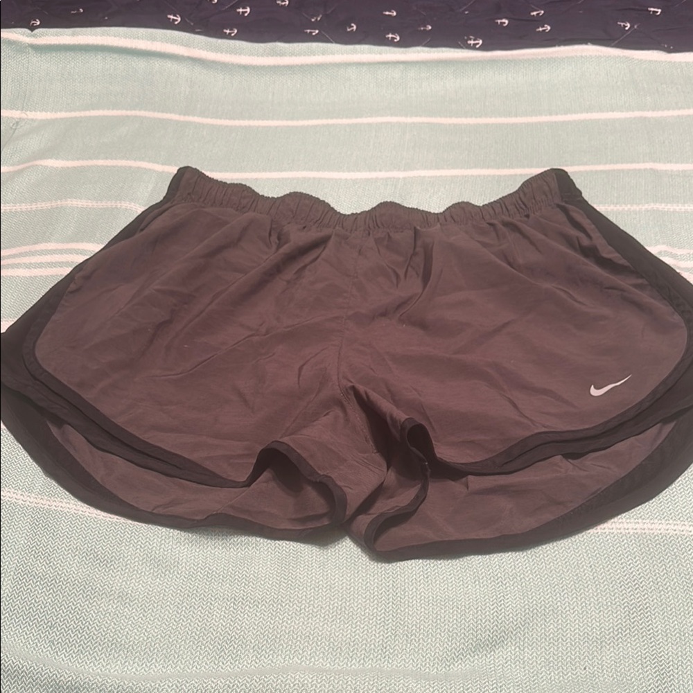 Nike Gray Athletic Shorts Lightweight Design